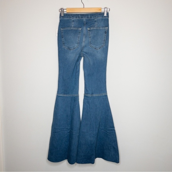 Free People Womens Size 25 Just Float On Flare Jeans in Jericho Blue Hippie Boho - Picture 5 of 12